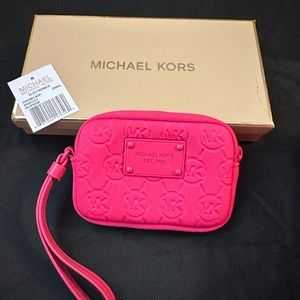 Michael Kors Embossed Hot Pink Neoprene Wristlet Clutch NWOT coin purse
